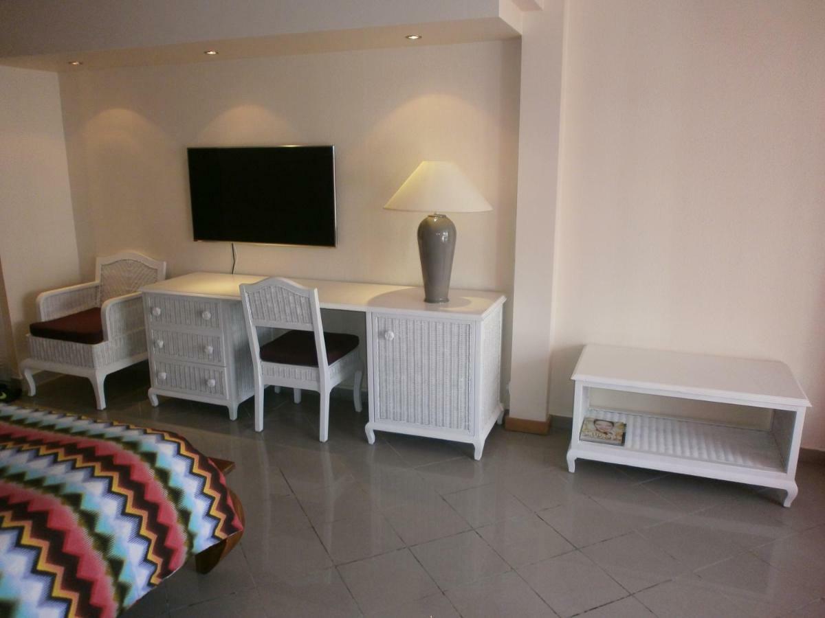 Studio En Bord De Mer - Residence La Vieille Tour 르 고지에 외부 사진